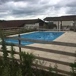 Vakantiehuis Le Domaine De Claras Cazideroque