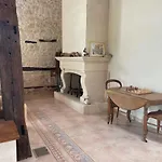 Le Domaine De Claras