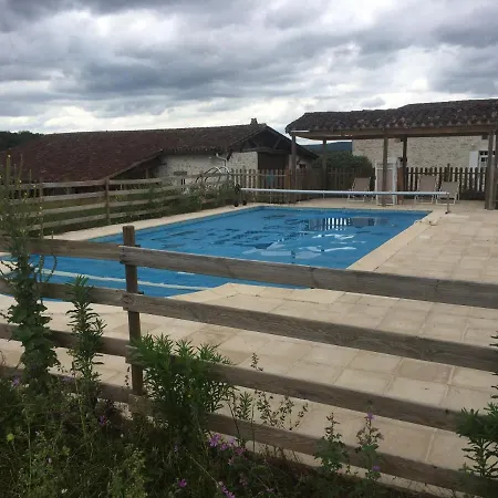 Holiday home Le Domaine De Claras Cazideroque