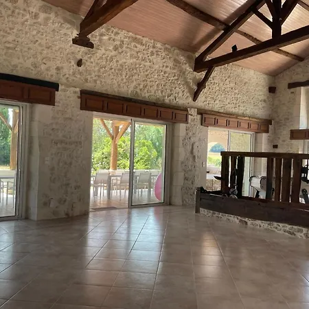 Vakantiehuis Le Domaine De Claras