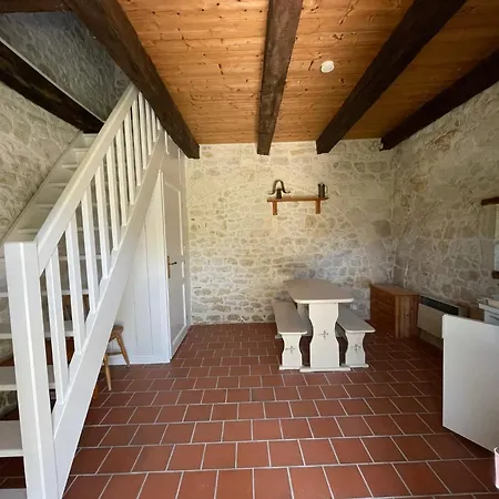 Le Domaine De Claras Tatil Evi Cazideroque