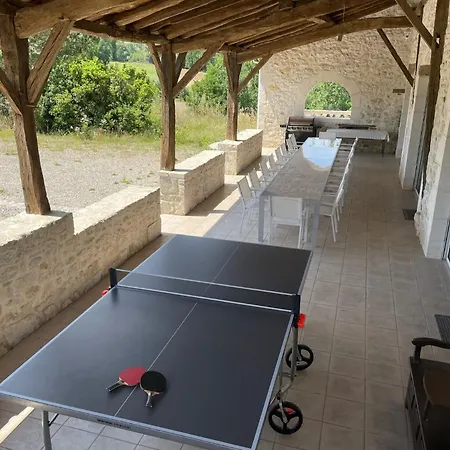 Le Domaine De Claras Tatil Evi *