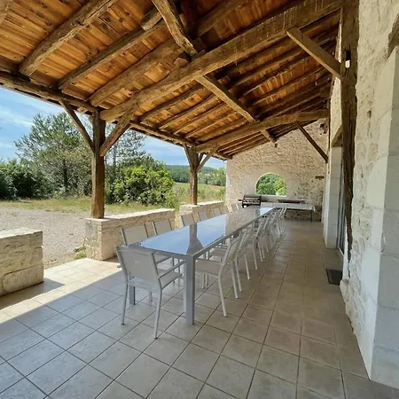 Le Domaine De Claras Tatil Evi *