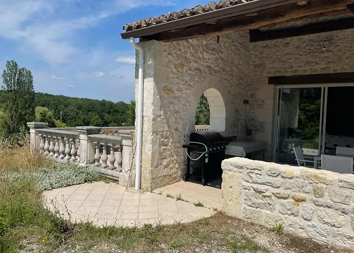 Vakantiehuis Le Domaine De Claras Cazideroque