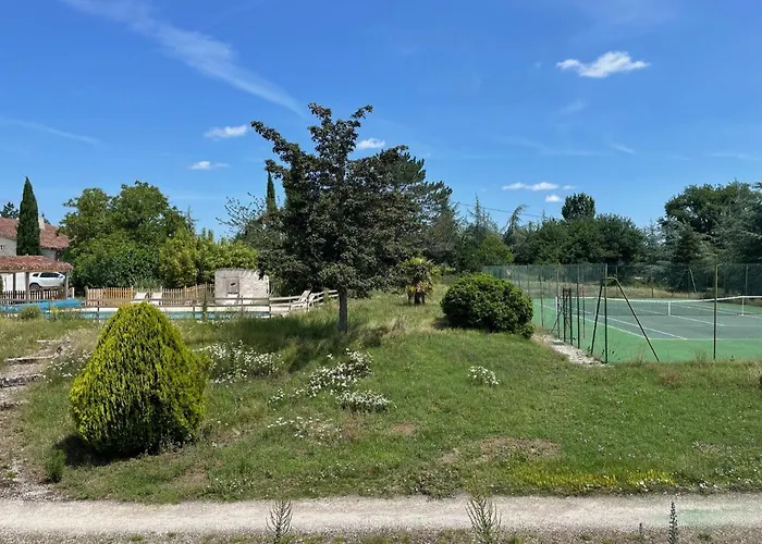 Le Domaine De Claras *