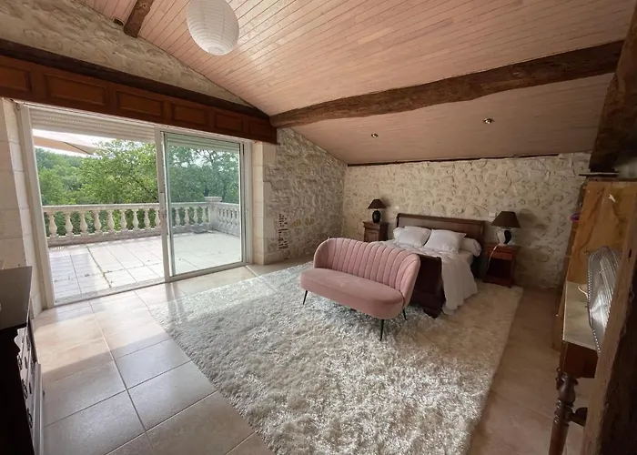 Le Domaine De Claras Vakantiehuis *